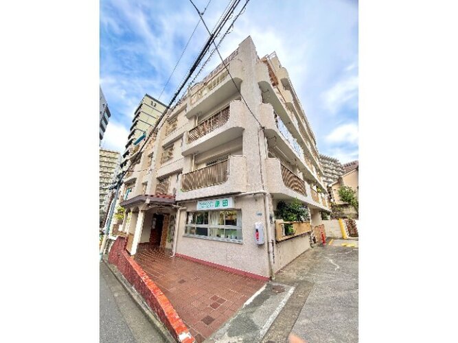 JR山手線・西武新宿線「高田馬場 」駅まで徒歩12分 JR山手線・西武新宿線「高田馬場 」駅まで徒歩12分