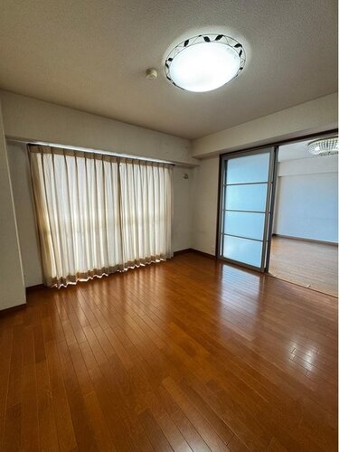 リビング以外の居室 リビング以外の居室