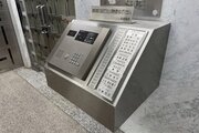 エントランス エントランス