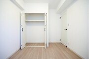 リビング以外の居室 リビング以外の居室