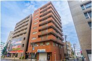 本厚木駅まで徒歩6分。日常生活便利な立地に佇むマンションです。 本厚木駅まで徒歩6分。日常生活便利な立地に佇むマンションです。