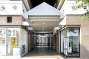 エントランス エントランス