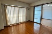 リビング以外の居室 リビング以外の居室