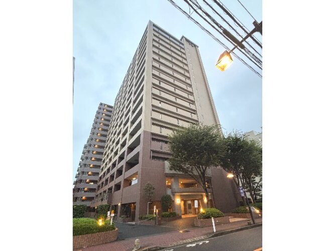 小田急小田原線 「町田」駅まで徒歩5分 小田急小田原線 「町田」駅まで徒歩5分