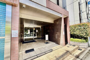 マンションはオートロック完備で安心のセキュリティ！