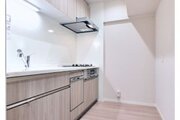 スムーズに作業でき、お手入れのことも考えられている、そんなキッチンスペースに仕上げました。
