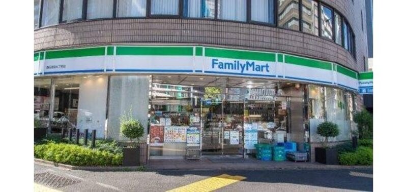 コンビニ コンビニ