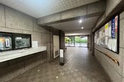 エントランス エントランス