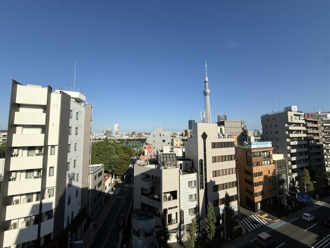 バルコニーからスカイツリーが望めます