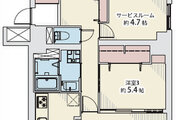 部屋数が豊富な3LDKの間取り図です！各居室に収納がしっかりと確保されており、荷物の多いファミリーでもお部屋をすっきりと保てます！生活動線がスムーズで、日々の家事も効率よくこなせる設計です♪